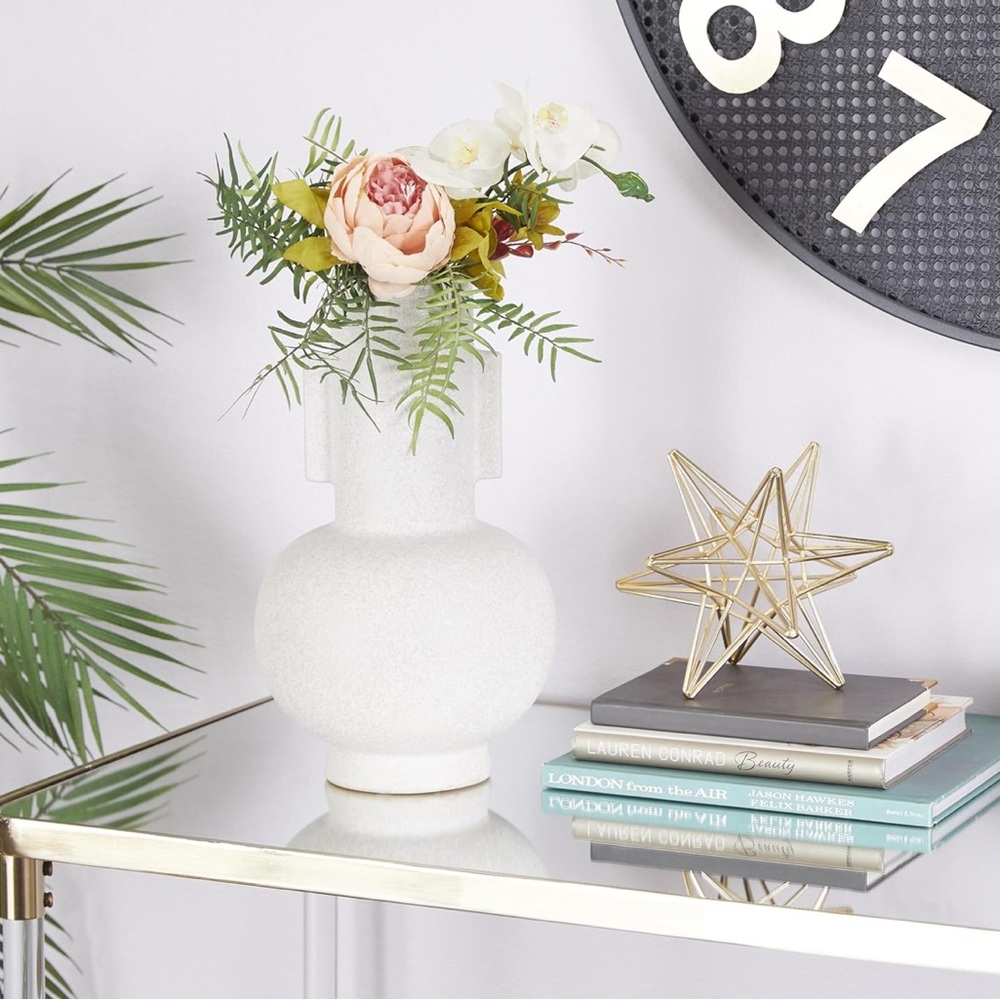 New CosmoLiving by Cosmopolitan Ceramic White Textured Decorative Vase